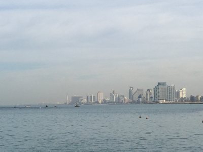 Panoráma Tel Avivu z jaffského pobrežia